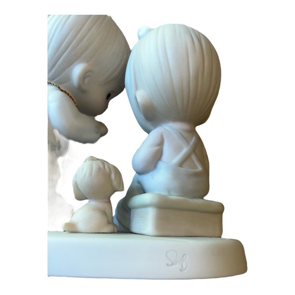 Precious Moments “To Tell The 🦷 Your Special” 1987 Samuel Butcher - Picture 6 of 11